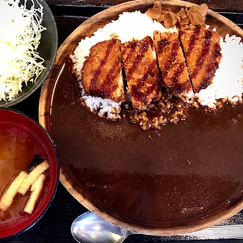 とりかつカレー　ハーフ(とりや なんじゃこりゃ)