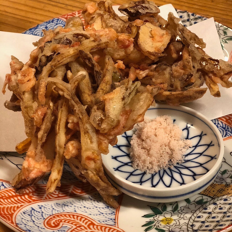 さくら海老と新ごぼうかき揚げ(ぶんご)
