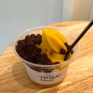 タピオカマンゴーソフトクリーム（カップ）(TP TEA)