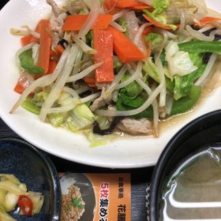 野菜炒め定食(花膳)