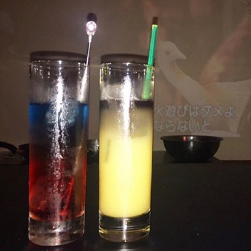 (夜カフェ バタフライエフェクト)