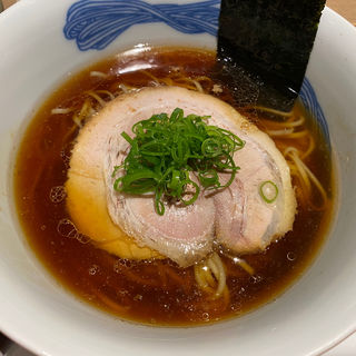 醤油らぁ麺＋特製トッピング(Nippon Ramen 凛 tokyo)