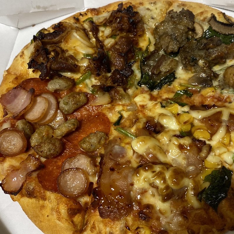 クアトロ・ミートマックス(ドミノ・ピザ伊丹店)