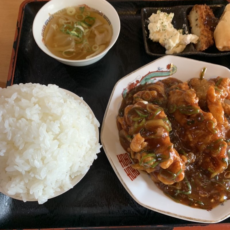 鷄のチリソース定食(餃子の勝 豊中本店)