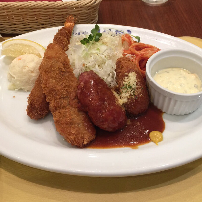 スペシャルランチ(グリル マルヨシ)