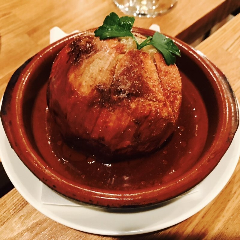 淡路島産玉ねぎロースト(グラスゴウ食堂)