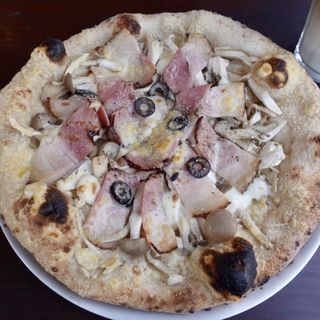 山梨県で食べられるおすすめのピザ30選 Sarah サラ