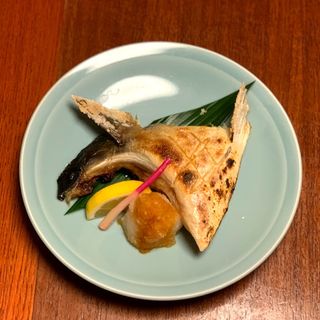 カマの塩焼き