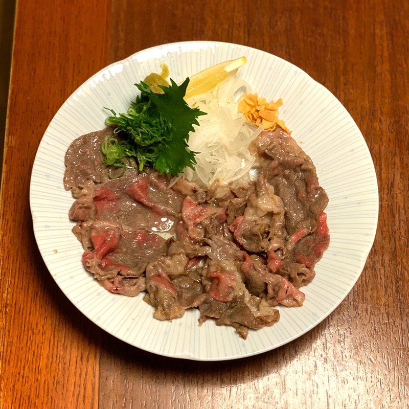 牛こうねの炙り(鶴乃や本店)