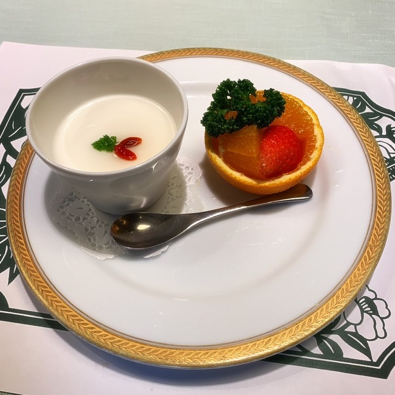 コース料理のデザート(北京料理桂蘭 )