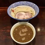 カレーつけ麺(限定メニュー)(みそらーめんかたぶつ)