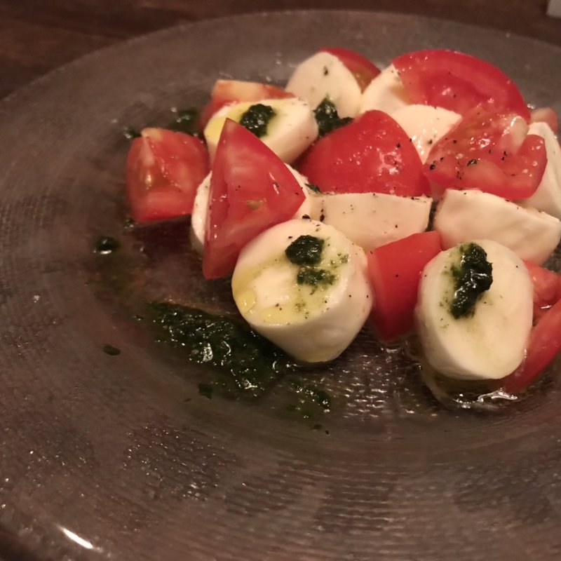 カプレーゼ(オステリアルーチェ （OSTERIA LUCE）)