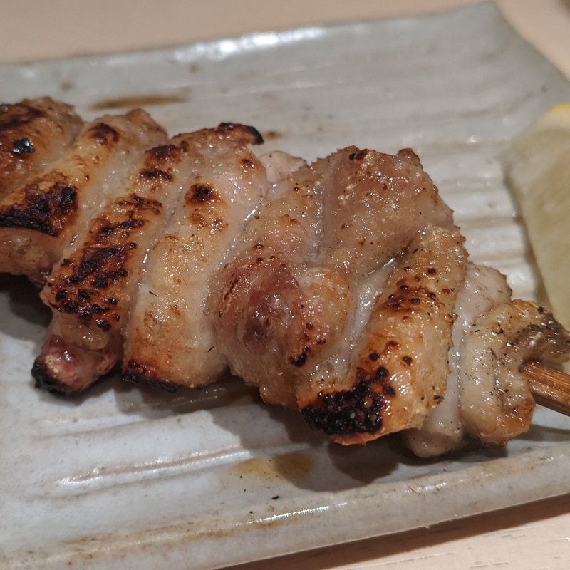 皮(焼鳥 おみ乃)