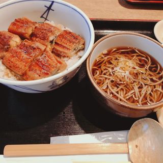 鰻丼と小温そば定食(三十三間堂　)