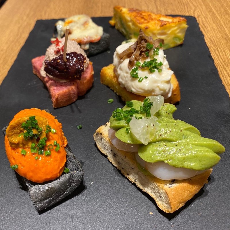 ピンチョス6種盛り合わせ(リザラン 三軒茶屋)