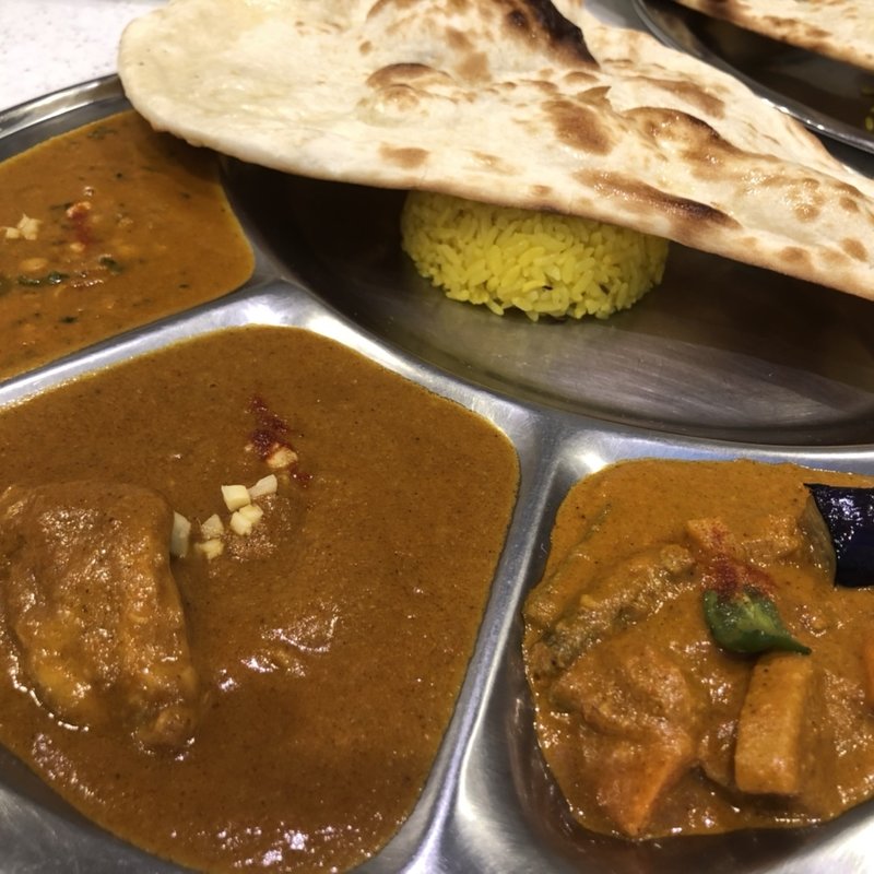 カレーが選べるナンカレーセットA(アールティー アメリカ村ビッグステップ店)