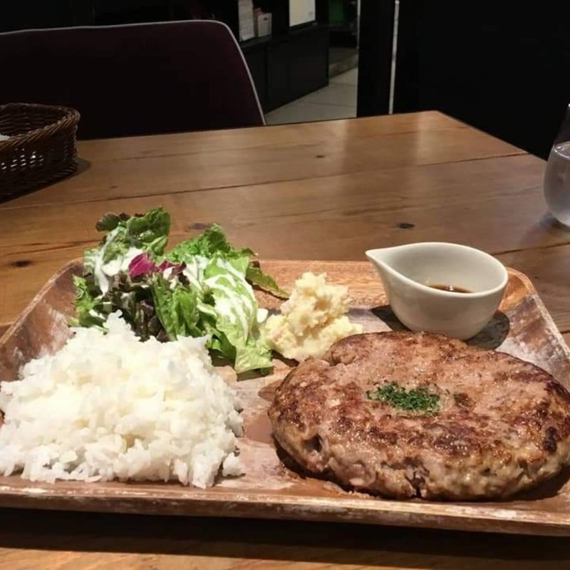 ハンバーグランチ(肉GA.RAGE)