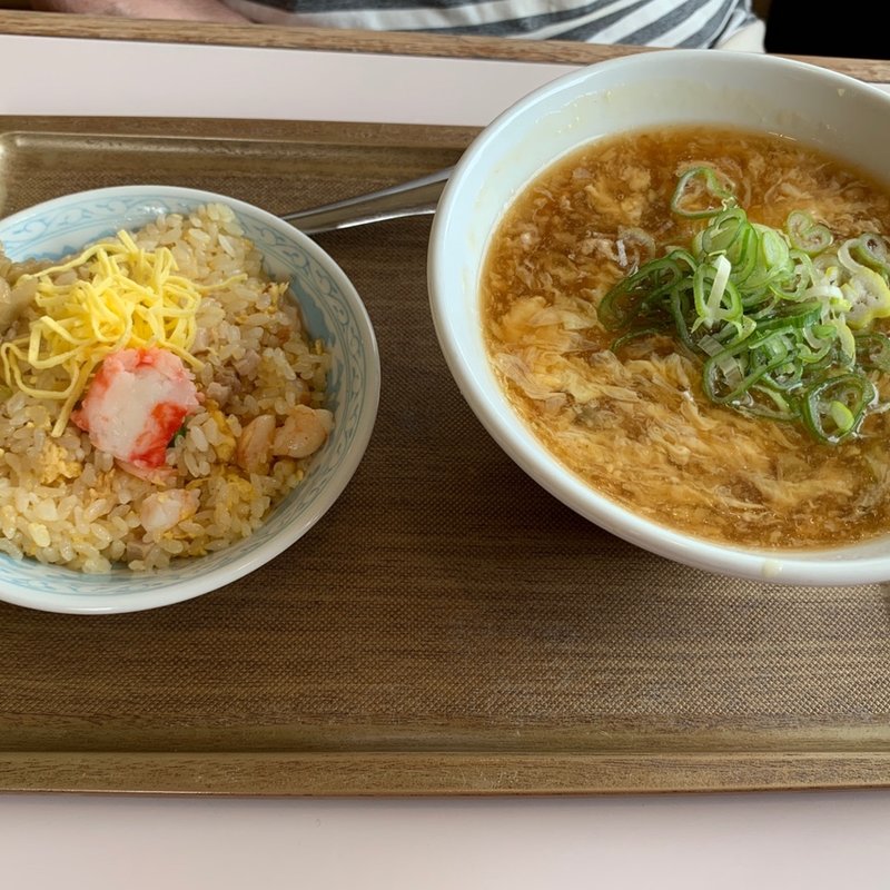 ハーフ城門ラーメンとハーフチャーハンセット(城門)