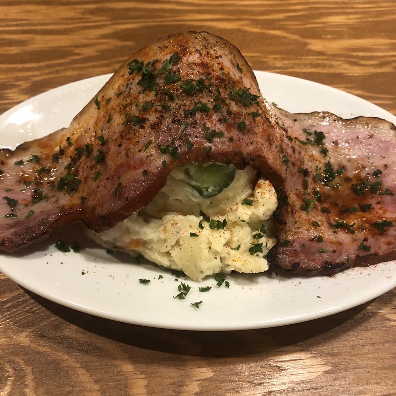 肉肉しいポテトサラダ(厳選肉と炭火dining 肉ドシ 国分寺店)