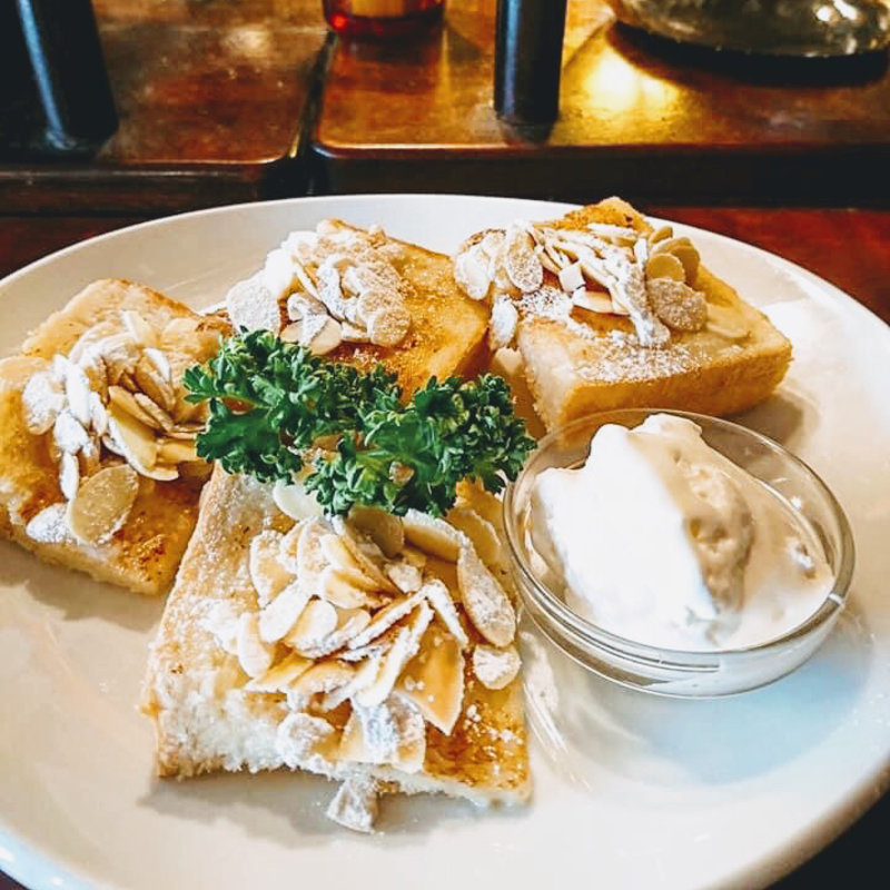 練乳トーストのセット(それいゆ )