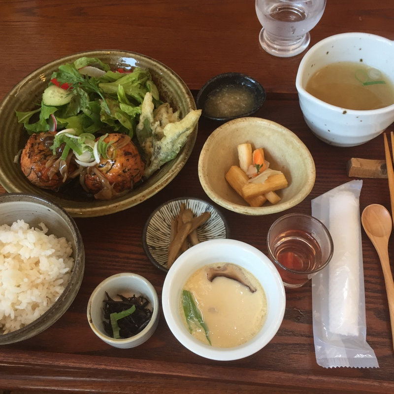 おだしのごはん膳　野菜たっぷりがんもどき(くらしとごはんリクル )