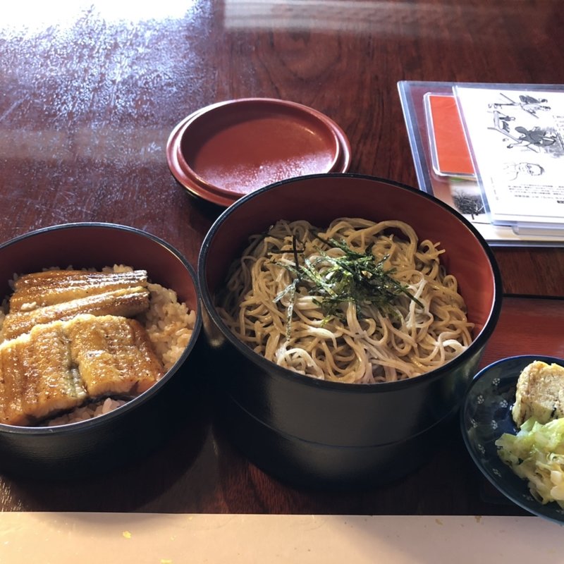 うなぎ、そば弁当(昭八 美祢店 （ショウハチ）)