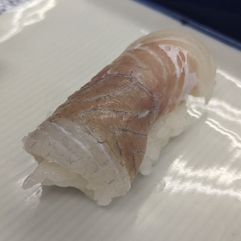 ヒラメ(すし へんこつ屋 )