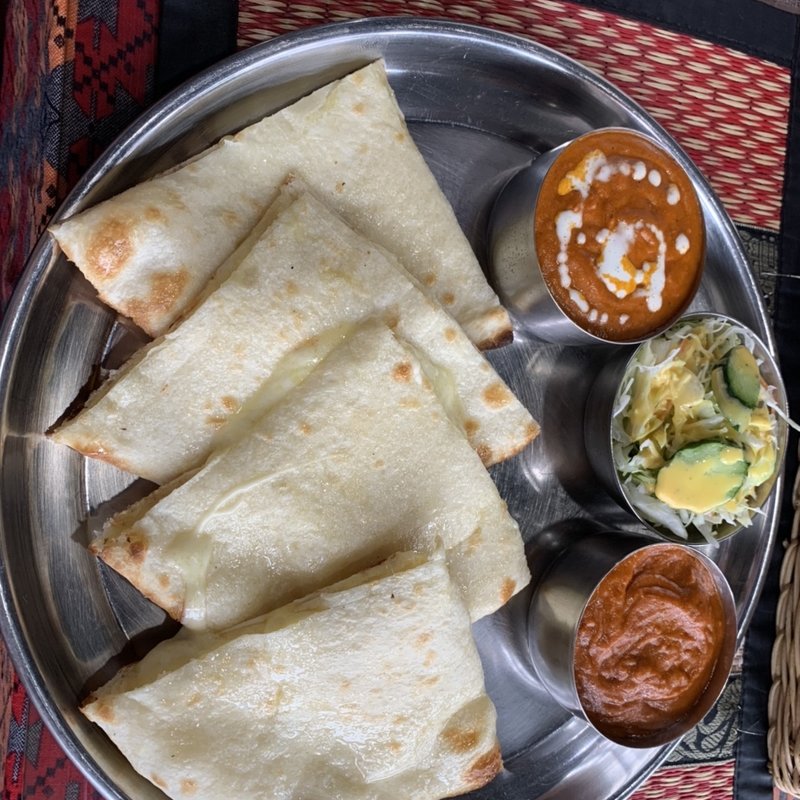 2色カレーセット（チーズクルチャに変更）(ディップキッチン DIP KITCHEN)