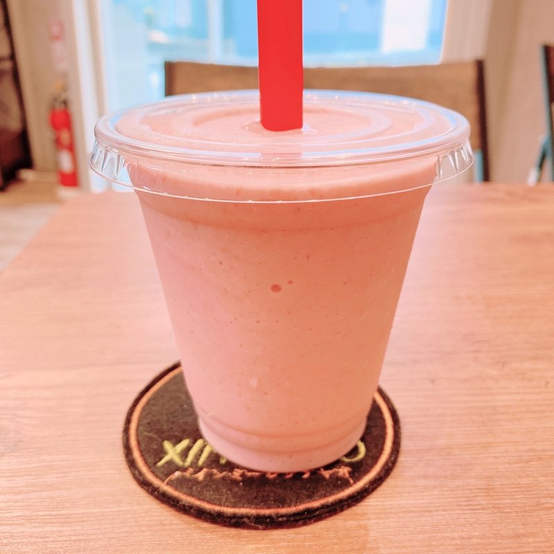 いちごスムージー(バインミーシンチャオ 神戸店)