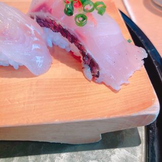 地魚食べ比べ(地魚回転寿司 丸藤)