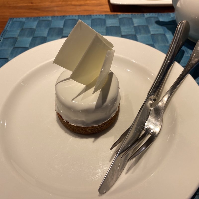 タルトビチェリン(ドゥブルベボレロ 大阪本町店)