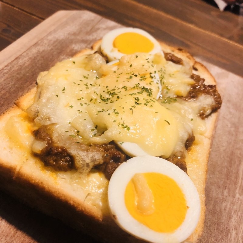 エッグチーズキーマ(トースト屋さん　建軍Cafe'ru)