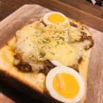 エッグチーズキーマ(トースト屋さん　建軍Cafe'ru)