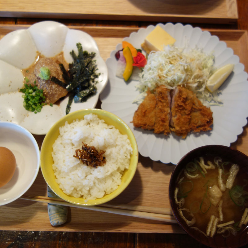 豚西京漬トンカツ＆胡麻ぶり(博多炉端 魚男(フィッシュマン))