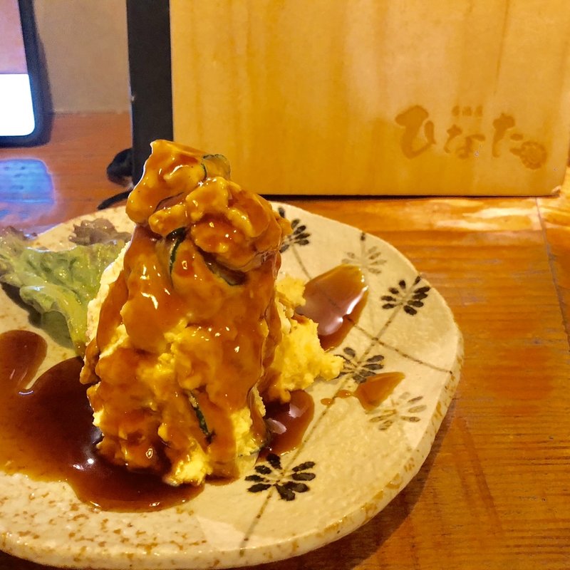 当店一番人気の『名物ポテトサラダ』(ひなた )