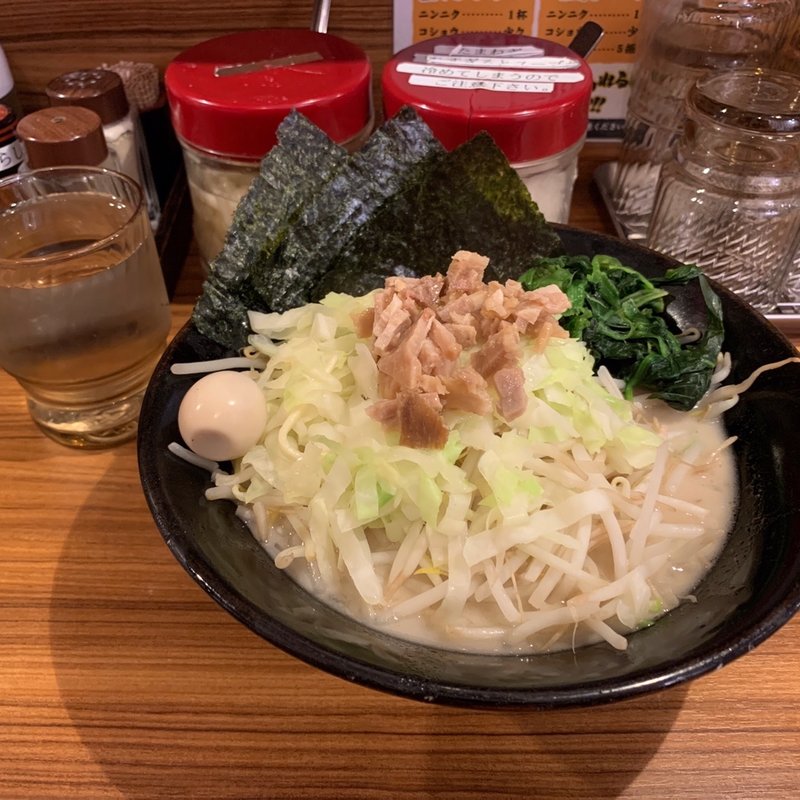 ベジダブル家系(横浜家系ラーメン壱角家 新宿東南口店)