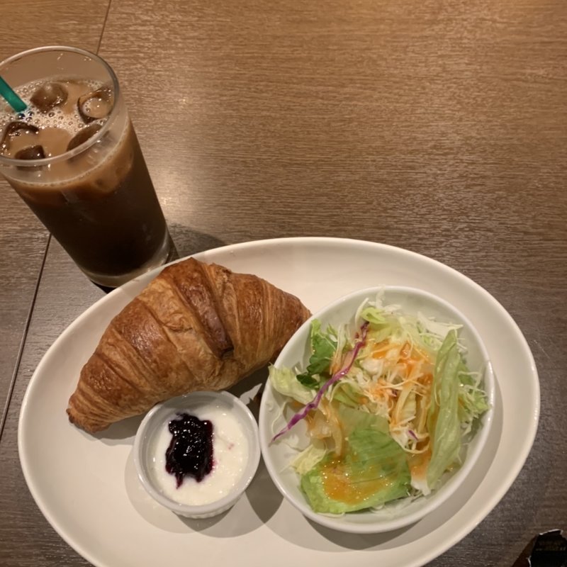 トーストセット（クロワッサンに変更）(PRONTO (プロント) 新梅田食道街店)