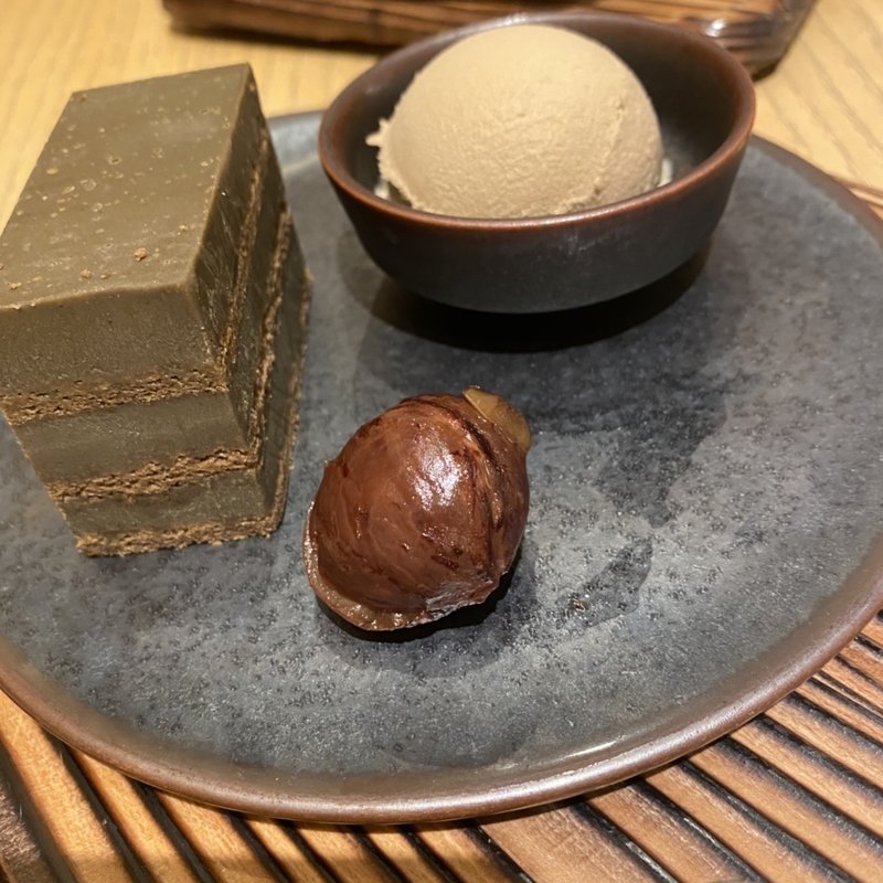 ほうじ茶生チョコレートケーキ(林屋新兵衛 日比谷店)