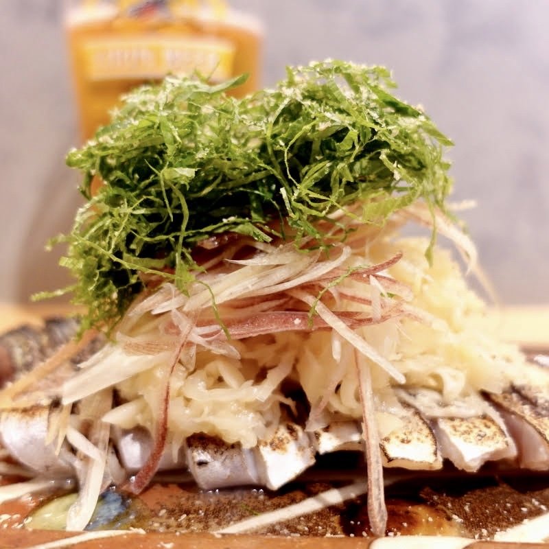 ガリしそ炙り〆鯖(酒呑倶楽部アタル)