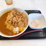 カレー牛と半熟卵(吉野家 甲州街道府中白糸台店)