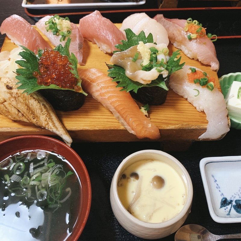 特にぎり定食(魚まさ)