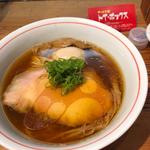味玉醤油ラーメン(ラーメン屋 トイ・ボックス)