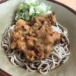 冷たいゲソ天そば(そば谷)