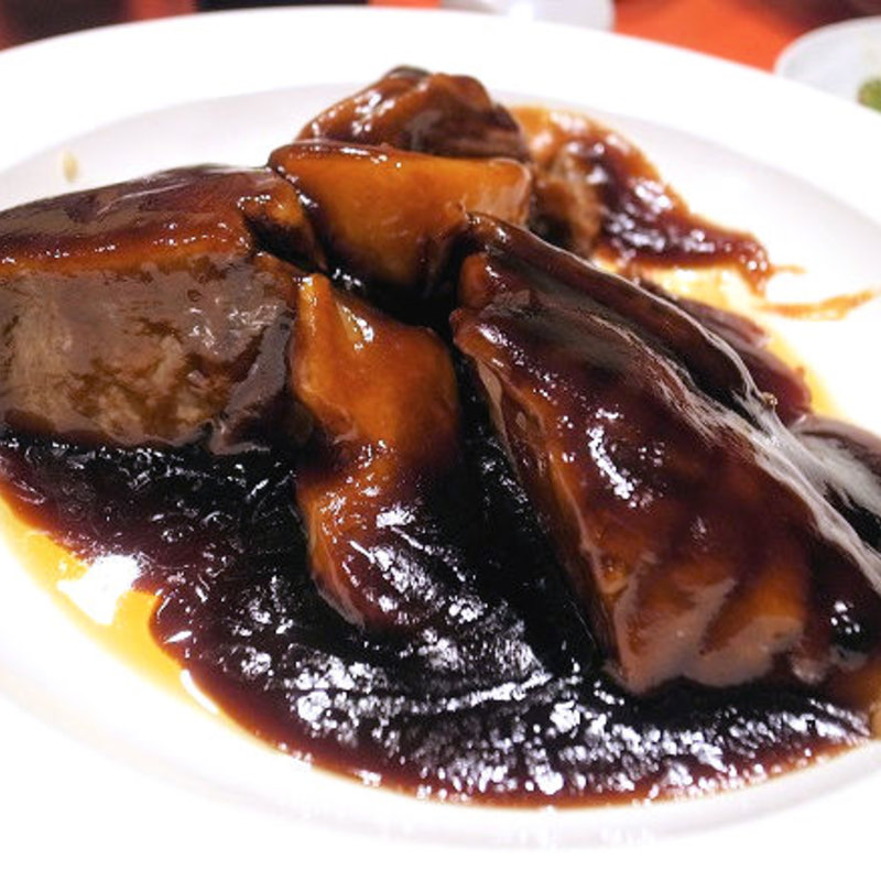 ゴロゴロげんこつ豚肉の酢豚（糖醋肉）(永利 池袋本店)