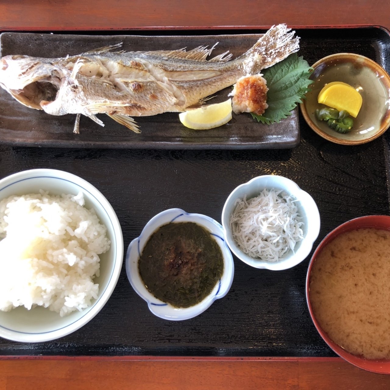 焼魚定食 丸あじ塩焼き 池田丸 の口コミ一覧 おいしい一皿が集まるグルメコミュニティサービス Sarah