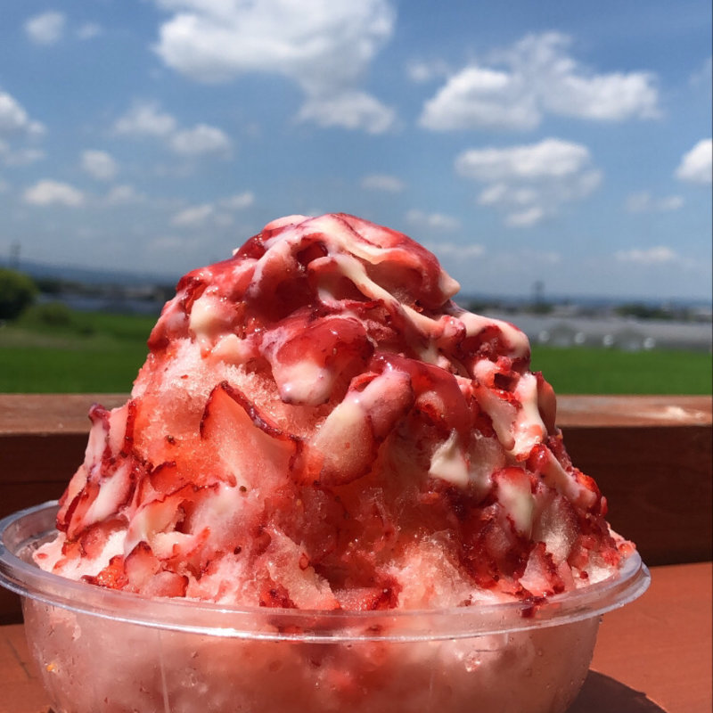 贅沢いちご氷（練乳あり）(ストロベリー工房 )