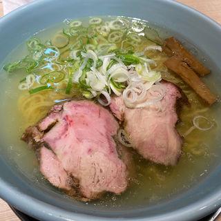 中華そば＋チャーシュー1枚(まるえ中華そば 巣鴨)