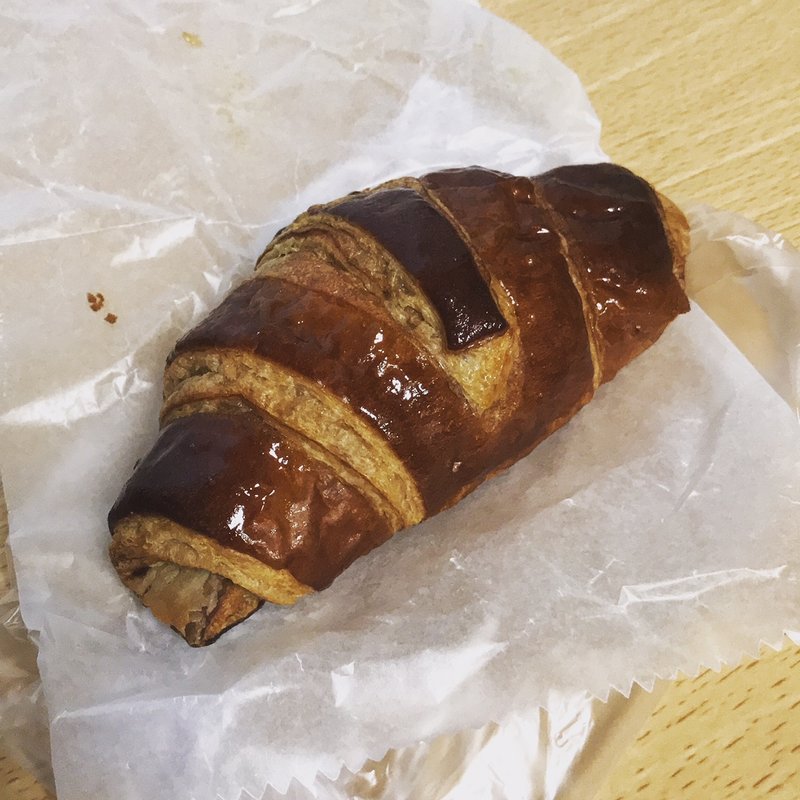 クリスピーチョコクロワッサン(ヴィド・フランス 京成上野 （VIE DE FRANCE）)