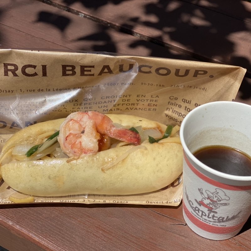 タイ風焼きそばパン(キャパトル 八幡店 （capital）)