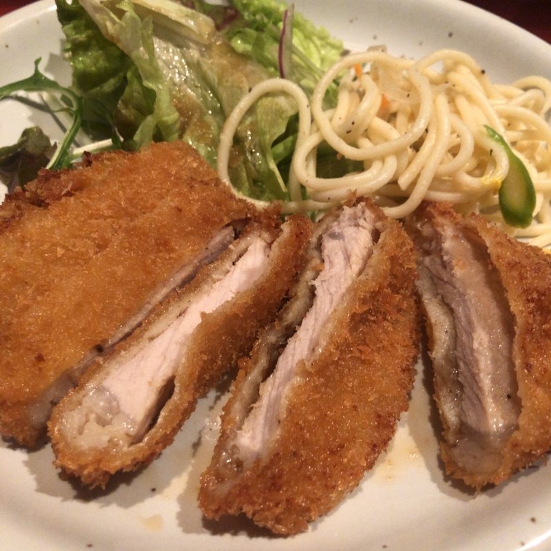 トンカツ定食(創作ダイニング Goku Luck ‐極樂っ区‐)